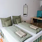 아파트 Raum Life - Design Mit Kueche In Der Altstadt