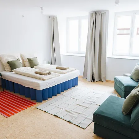 Apartman Raum Life - Design Mit Kueche In Der Altstadt Regensburg
