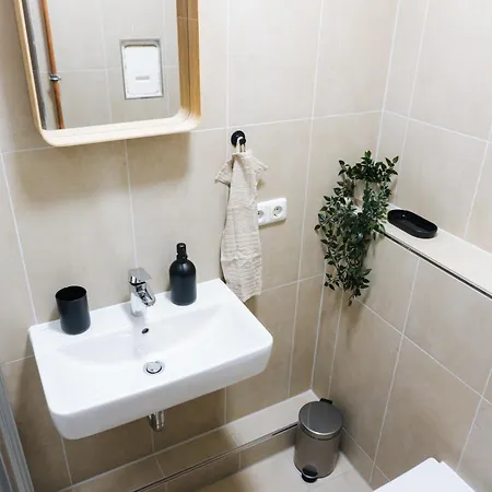 Apartment Raum Life - Design Mit Kueche In Der Altstadt *