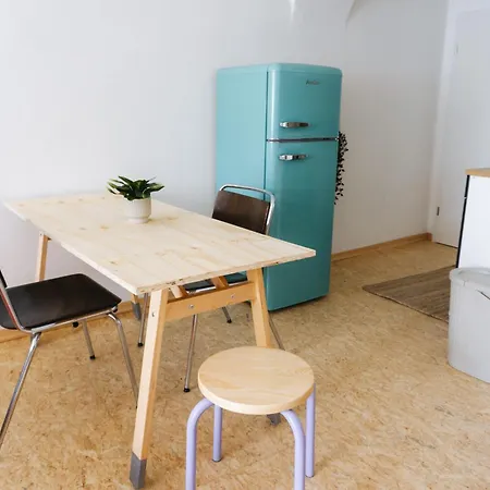 Raum Life - Design Mit Kueche In Der Altstadt * Regensburg