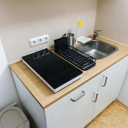 Raum Life - Design Mit Kueche In Der Altstadt Apartman *