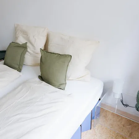 Raum Life - Design Mit Kueche In Der Altstadt Regensburg